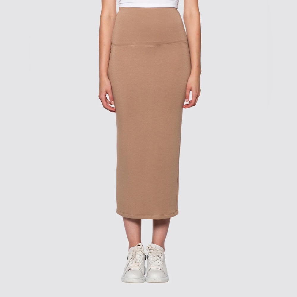 BLEUSALT straight skirt in Camel
